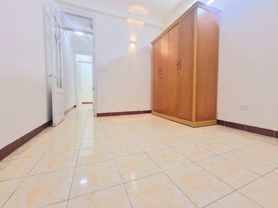 Thụy khuê 31m giá 8,3 tỷ ngõ rộng,2 thoáng,dân xây,cách phố 15m,nở hậu đẹp 4