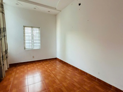 Nhà Chợ Hàng mới, ngõ nông, sân cổng riêng, dân xây độc lập, 76m2 - 3,5 tầng giá chỉ hơn 3 tỷ 7