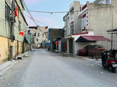 Đất mặt đường An Dương 1 nối dài  gần tàu thuỷ Thành Long , đường siêu rộng, 70m2 giá chưa đến 3 tỷ 3