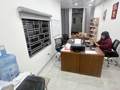 Mặt phố Xã Đàn 5 tầng vỉa hè đá bóng 8