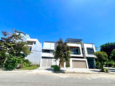 Bán  cặp đất đẹp xuất sắc đường d10 hồ tùng mậu nối dài   đấu lưng đường nguyễn sinh sắc trung tâm 0