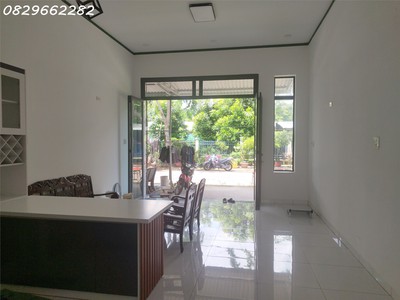 Bán nhà mặt phố kdc tân qui tây, sa đéc, 72m2, 3 phòng ngủ, 2