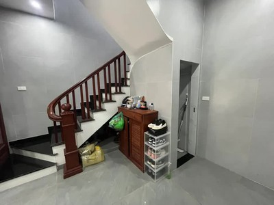 Bán nhà trung tâm hai bà trưng ngõ thông kinh doanh đỉnh sổ chính chủ 3