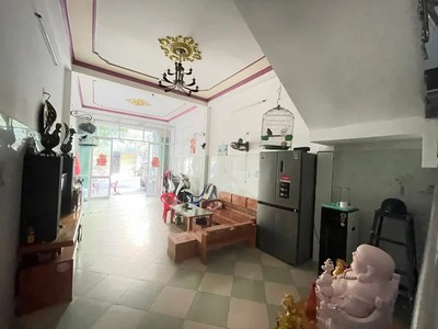 Bán nhà 3 tầng   mặt tiền phú lộc 11   cạnh chợ, gần biển   thanh khê - chỉ 5.93 tỷ 1