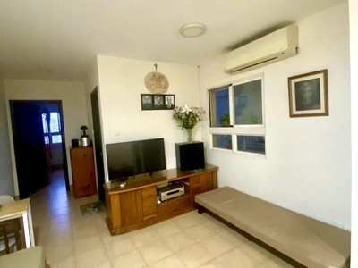 Bán chung cư an phú, q.6 - 50m2 có thang máy, có sổ chỉ 2ty5 còn bớt 1