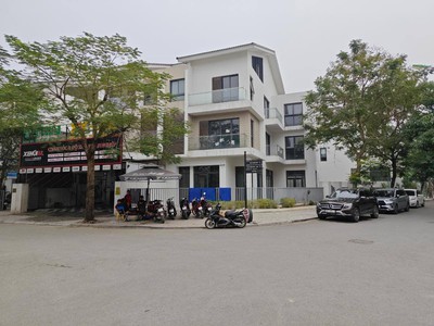 Cho thuê biệt thự vạn phúc, 200m2, 4 tầng, thang máy làm văn phòng, nhà ở 0