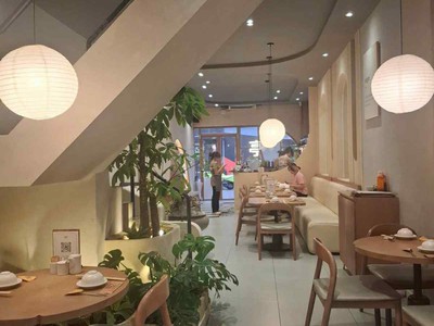 Bán nhà  mặt tiền p. nguyễn cư trinh   dòng tiền 600 tr/n- 4tầng- sổ vuông vức ,hoàn công đủ ,mt49 2