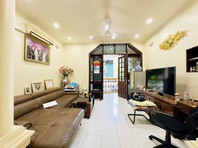 Gần văn cao, phân lô ô tô tránh, gần 70m mặt tiền 4.8m, siêu hiếm, chỉ 25 tỷ 2