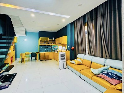 Ngay luỹ bán bích   giáp tân bình   lô góc 4 tầng   70m ngang 6.1m giá 9.1 tỷ tl 1