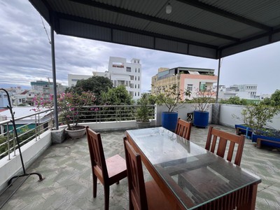 Góc mặt tiền núi thành, khu đại học, 80m2, ngang 6.5m, 4 tầng đúc cực xịn sò 4