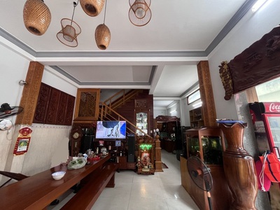 Góc mặt tiền núi thành, khu đại học, 80m2, ngang 6.5m, 4 tầng đúc cực xịn sò 2