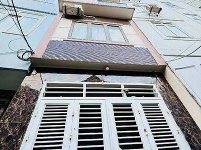 Chủ cần tiền bán gấp - phố mỹ đình 2- lê đức thọ - sát ô tô - vị trí đi lại thuân tiện - ngõ nông 1