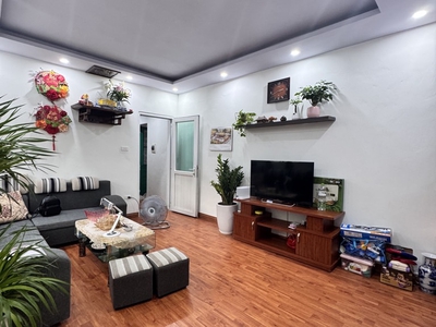 Bán tập thể hồng mai phố oto đỗ, lô góc 3 ngủ 2 wc 0
