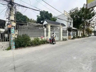 Bán căn biệt thự sân vườn  26x27  đường thông  tân xuân, hóc môn 2