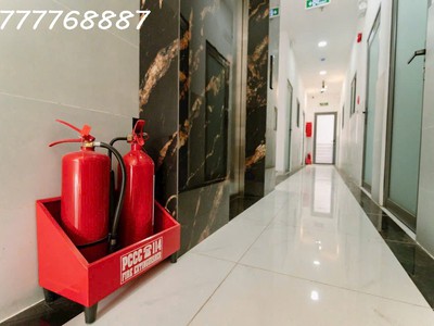 Tòa chdv 75 phòng hầm 7 tầng 1500m2 sàn hđt khoán 300tr/t 3