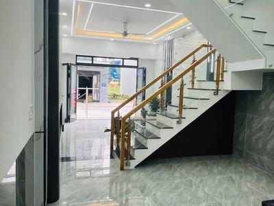 Nhà MT Khu dân cư phong phú bình chánh 5x20m giá 1 tỷ 280 7
