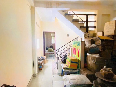 Bán nhà phố vị trí đẹp giá rẻ   lê văn lương, phước kiển   đường 12m 4