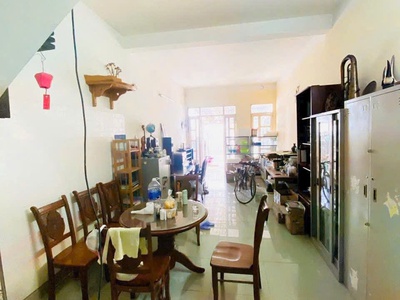 Bán nhà phố vị trí đẹp giá rẻ   lê văn lương, phước kiển   đường 12m 3