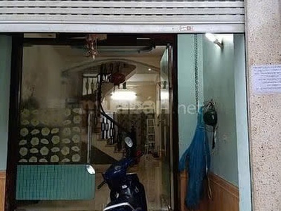 Cho thuê nhà 3 tầng,3 ngủ, đủ nội thất, hộ gia đình ở lâu dài tại ngũ hiệp, thanh trì,hn 0