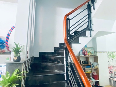 Siêu phẩm liên khu 4-5 gần chợ bình thành hẻm 6m thông 64m2,2tầng nhỉnh 4 tỷ 3