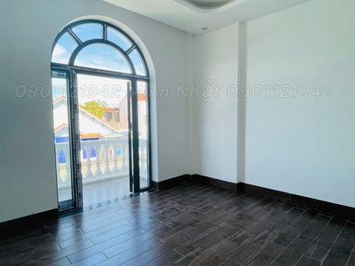 Nhà 3 tầng full nội thất   điều hòa,...  giá chỉ 3.68 tỷ dọn vào ơ ngay 2