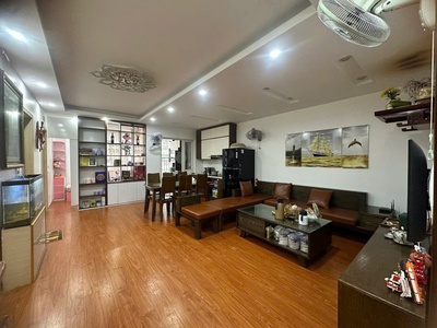 Bán căn hộ full đồ  78m , 3pn 2wc , ban công hướng nam, B2.1 chung cư Thanh Hà 3