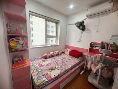 Bán căn hộ full đồ  78m , 3pn 2wc , ban công hướng nam, B2.1 chung cư Thanh Hà 4