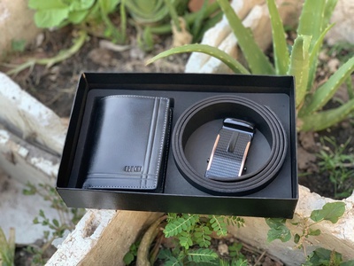 Nam giới nên chọn ví   thắt lưng da thật như thế nào để dùng bền lâu 3