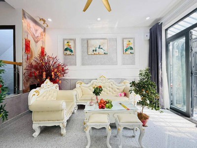  AN CƯ LÝ TƯỞNG   NHÀ 1 TRỆT 2 LẦU KIÊN CỐ   Trung Tâm Long Trạch    105m2 - GIÁ RẺ 2 TỶ 5  1