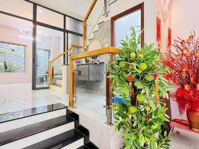  AN CƯ LÝ TƯỞNG   NHÀ 1 TRỆT 2 LẦU KIÊN CỐ   Trung Tâm Long Trạch    105m2 - GIÁ RẺ 2 TỶ 5  2