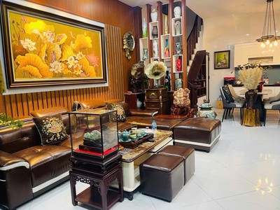 Bán nhà 5 tầng phú diễn, 35m2, mt 4.1m, gần ô tô tránh, giá 6.5 tỷ 0