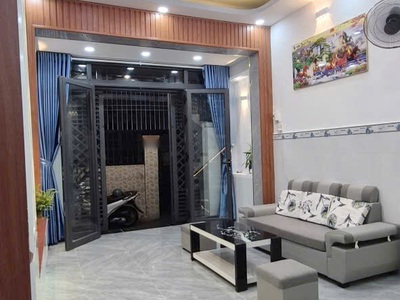 Nhà đẹp vị trí tốt sát mt phạm thế hiển p5 q8 1