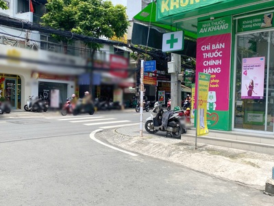 Bán nhà mặt tiền 181 âu dương lân p2 q8 2