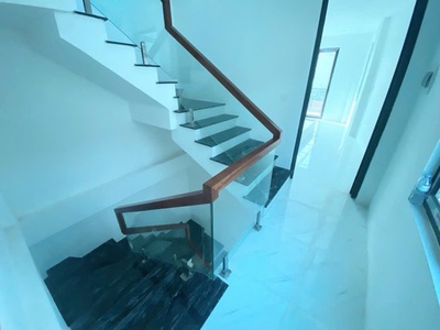 Nhà 33m ỷ la. dương nội. hà đông.lô góc - ô tô 50m - nhà đẹp mới koong ở luôn 3