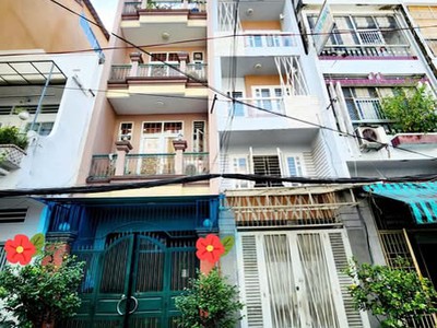 Nhà hxh đường nguyễn thiện thuật phường 3 quận 3 cũ. 1