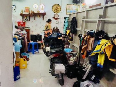 Bán đất tặng nhà ngay aeon hẻm 4m cách mặt tiền 1 căn 64m nở hậu chỉ 5.x 2