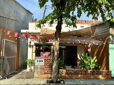 Do chủ không có thời gian chăm và quản lý nên cần sang lại quán cà phê tâm huyết ở trung tâm tp. 0