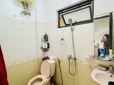 Hàng hiếm trung tâm cầu giấy- 4 phòng k.kín   gần hồ thoáng    5 tầng   30m2   8,25 tỷ. 4