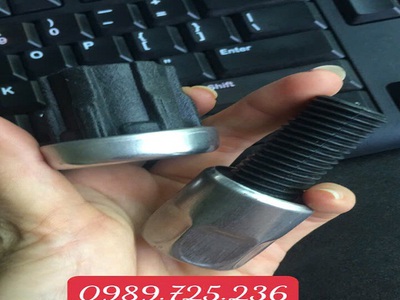 Chân tăng chỉnh inox bọc nhựa vuông 40   Giải pháp tối ưu cho nội thất bền đẹp 0