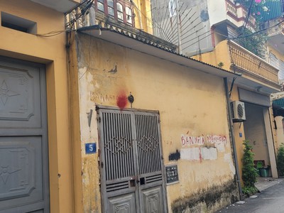 Bán nhà giêng tại số nhà 19 ngõ 76 vũ xuân thiều 54,1 m2 MT rộng 4,6m ngõ 5,5m ô tô tránh 2