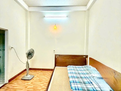 Bán nhà 4 x 15m shr hiệp thành 42 quận 12 sát gò vấp gí chỉ 3,55 tỷ 2