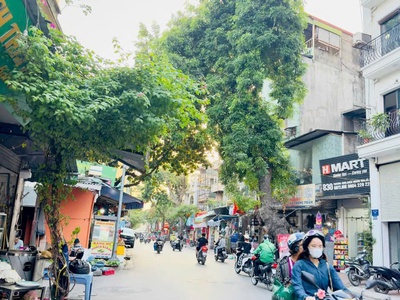 Lô góc, 1 mặt phố 2 mặt ngõ ô tô,   mặt tiền hoa hậu là con phố định công thượng đón đầu đường 0