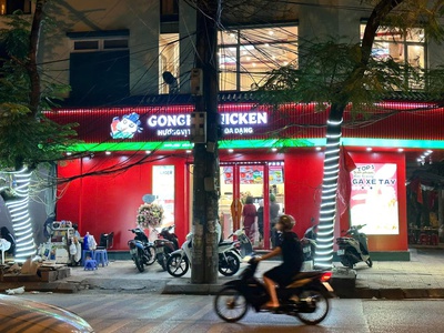 Sang nhượng toàn bộ cửa hàng gà rán gongfu chicken lô 2 mặt tiền tại hoàng mai, hà nội 1