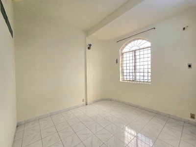 Chung cư 675 nguyễn kiệm, phú nhuận gần sân bay, 50m2 chỉ 2 ty7 3