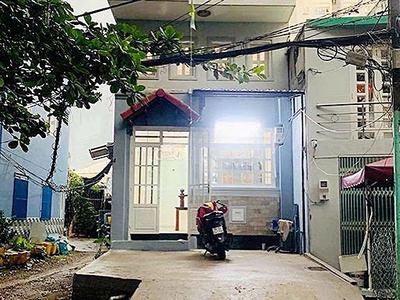 NHÀ 3P BÌNH THẠNH, Sân để oto, có sân thường 0