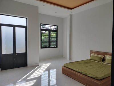 Siêu phẩm 3 tầng khuê trung   kẹp cống thoáng mát   mặt tiền đẹp kinh doanh 4