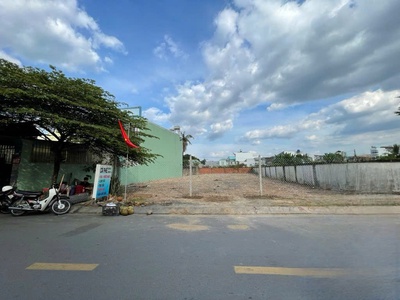 Bán 590m2 đất ngang lớn 15m hiếm, mặt tiền đường tx31 xe tải 2 chiều, giá tốt 50tr/m2 1