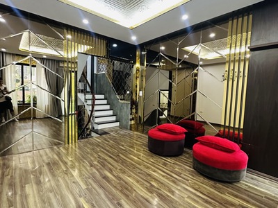 Nguyễn chí thanh, siêu phẩm đỉnh cao, 6 tầng thang máy, ô tô vào nhà, phân lô 3