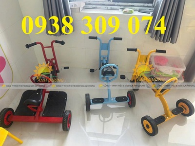 Xe đạp 3 bánh đơn mầm non, Xe đạp 3 bánh đôi mầm non 2