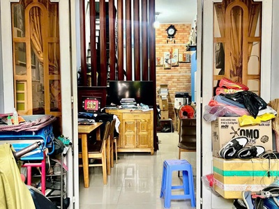 Nhà sổ hồng riêng chỉ 3 tỷ xíu 1 lầu đường 5m thông tân chánh hiệp q12 3